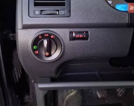 Черный Фольксваген Поло, объемом двигателя 1.4 л и пробегом 290 тыс. км за 4000 $, фото 37 на Automoto.ua