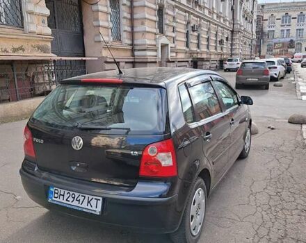 Черный Фольксваген Поло, объемом двигателя 1.2 л и пробегом 187 тыс. км за 5100 $, фото 4 на Automoto.ua