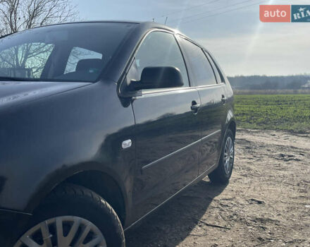 Чорний Фольксваген Поло, об'ємом двигуна 1.2 л та пробігом 242 тис. км за 2999 $, фото 1 на Automoto.ua