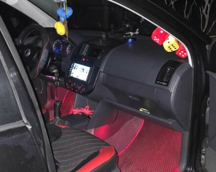 Черный Фольксваген Поло, объемом двигателя 1.2 л и пробегом 240 тыс. км за 2000 $, фото 12 на Automoto.ua