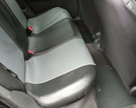 Черный Фольксваген Поло, объемом двигателя 1.4 л и пробегом 245 тыс. км за 4100 $, фото 16 на Automoto.ua