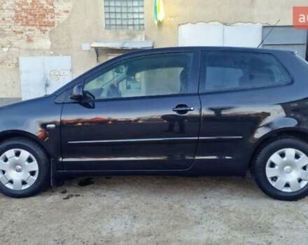 Черный Фольксваген Поло, объемом двигателя 1.4 л и пробегом 290 тыс. км за 4000 $, фото 6 на Automoto.ua