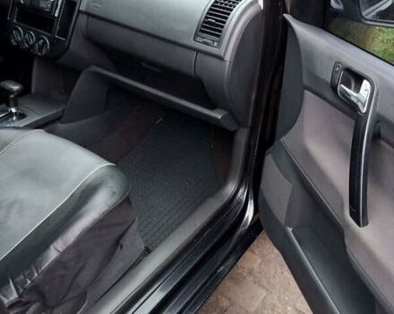 Черный Фольксваген Поло, объемом двигателя 1.4 л и пробегом 245 тыс. км за 4100 $, фото 14 на Automoto.ua