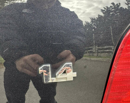 Черный Фольксваген Поло, объемом двигателя 1.4 л и пробегом 190 тыс. км за 5200 $, фото 10 на Automoto.ua