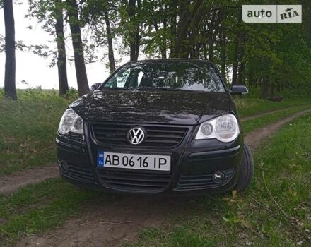 Чорний Фольксваген Поло, об'ємом двигуна 1.2 л та пробігом 205 тис. км за 4800 $, фото 5 на Automoto.ua