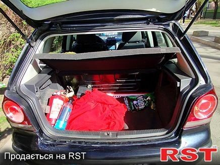 Черный Фольксваген Поло, объемом двигателя 1.4 л и пробегом 322 тыс. км за 4500 $, фото 5 на Automoto.ua