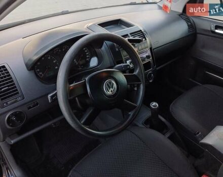 Чорний Фольксваген Поло, об'ємом двигуна 1.39 л та пробігом 178 тис. км за 4200 $, фото 20 на Automoto.ua