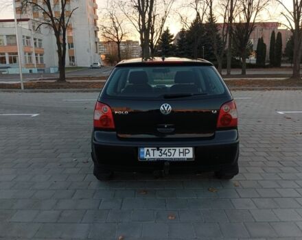 Черный Фольксваген Поло, объемом двигателя 1.4 л и пробегом 183 тыс. км за 4200 $, фото 5 на Automoto.ua