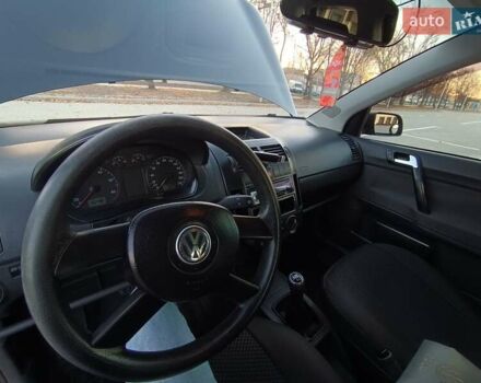 Чорний Фольксваген Поло, об'ємом двигуна 1.39 л та пробігом 178 тис. км за 4200 $, фото 19 на Automoto.ua