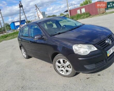 Черный Фольксваген Поло, объемом двигателя 1.4 л и пробегом 397 тыс. км за 4200 $, фото 2 на Automoto.ua