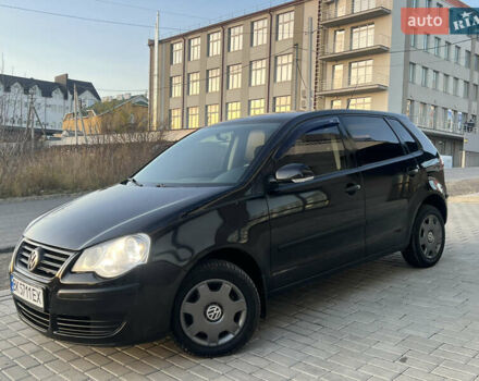 Черный Фольксваген Поло, объемом двигателя 1.4 л и пробегом 159 тыс. км за 4599 $, фото 4 на Automoto.ua