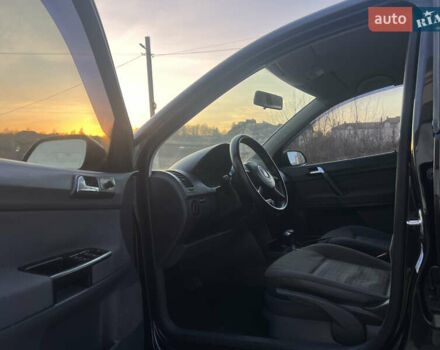 Черный Фольксваген Поло, объемом двигателя 1.4 л и пробегом 159 тыс. км за 4599 $, фото 19 на Automoto.ua