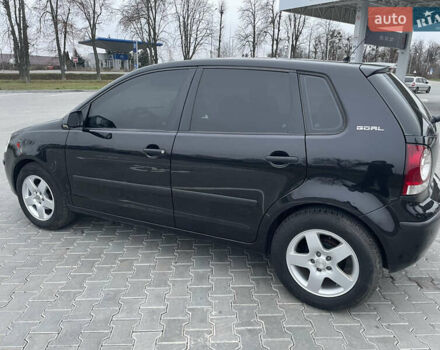 Черный Фольксваген Поло, объемом двигателя 1.39 л и пробегом 232 тыс. км за 5250 $, фото 6 на Automoto.ua