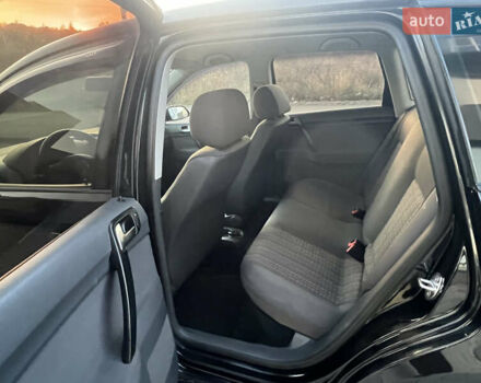 Черный Фольксваген Поло, объемом двигателя 1.4 л и пробегом 159 тыс. км за 4599 $, фото 25 на Automoto.ua