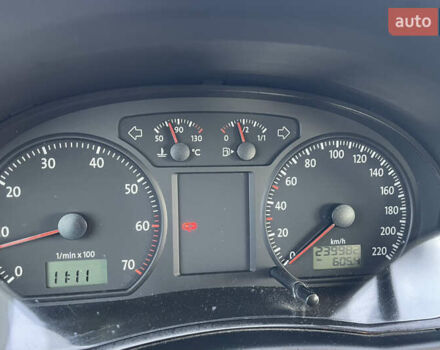 Черный Фольксваген Поло, объемом двигателя 1.39 л и пробегом 240 тыс. км за 4400 $, фото 11 на Automoto.ua