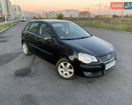 Черный Фольксваген Поло, объемом двигателя 1.4 л и пробегом 190 тыс. км за 6999 $, фото 8 на Automoto.ua
