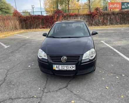 Черный Фольксваген Поло, объемом двигателя 1.4 л и пробегом 114 тыс. км за 6499 $, фото 1 на Automoto.ua