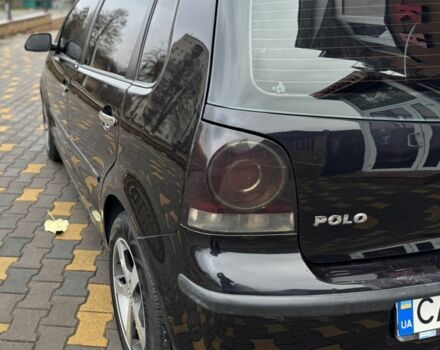 Черный Фольксваген Поло, объемом двигателя 1.4 л и пробегом 212 тыс. км за 4500 $, фото 8 на Automoto.ua