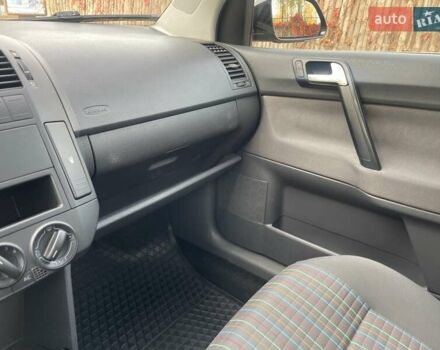 Черный Фольксваген Поло, объемом двигателя 1.4 л и пробегом 114 тыс. км за 6499 $, фото 37 на Automoto.ua