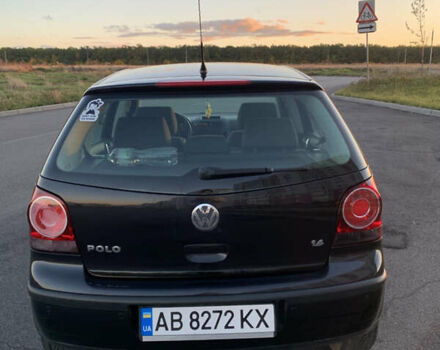 Черный Фольксваген Поло, объемом двигателя 1.4 л и пробегом 190 тыс. км за 6999 $, фото 7 на Automoto.ua