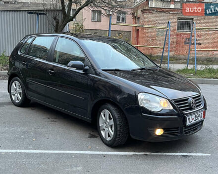 Чорний Фольксваген Поло, об'ємом двигуна 1.4 л та пробігом 197 тис. км за 5650 $, фото 6 на Automoto.ua