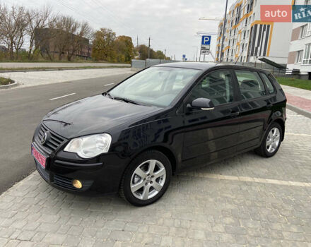 Чорний Фольксваген Поло, об'ємом двигуна 1.4 л та пробігом 218 тис. км за 5650 $, фото 2 на Automoto.ua