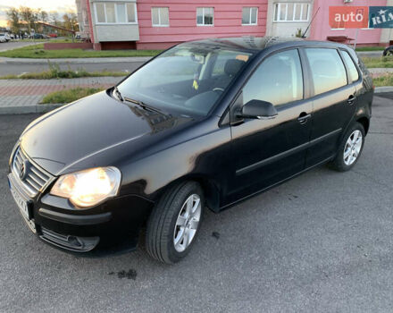 Черный Фольксваген Поло, объемом двигателя 1.4 л и пробегом 190 тыс. км за 6999 $, фото 9 на Automoto.ua