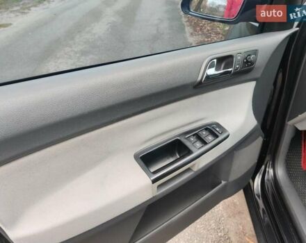 Черный Фольксваген Поло, объемом двигателя 1.4 л и пробегом 170 тыс. км за 5900 $, фото 12 на Automoto.ua