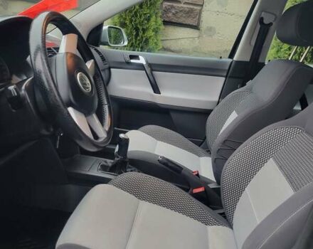 Чорний Фольксваген Поло, об'ємом двигуна 1.6 л та пробігом 185 тис. км за 5700 $, фото 18 на Automoto.ua