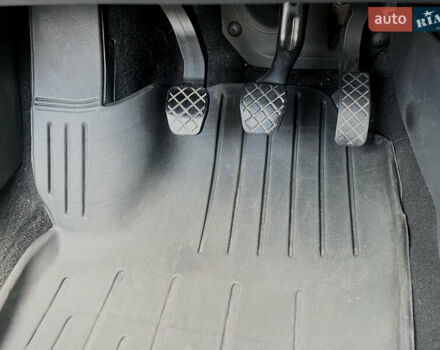 Чорний Фольксваген Поло, об'ємом двигуна 1.2 л та пробігом 234 тис. км за 4500 $, фото 11 на Automoto.ua