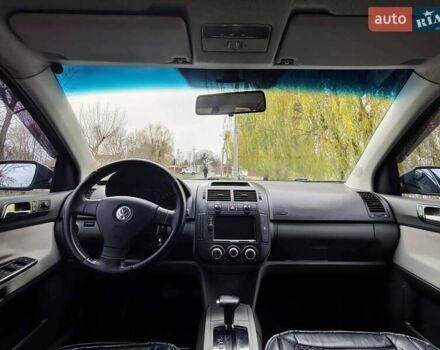 Черный Фольксваген Поло, объемом двигателя 1.4 л и пробегом 170 тыс. км за 5900 $, фото 11 на Automoto.ua