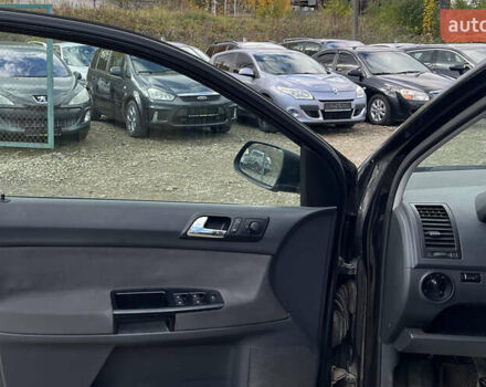 Черный Фольксваген Поло, объемом двигателя 1.39 л и пробегом 247 тыс. км за 4600 $, фото 15 на Automoto.ua