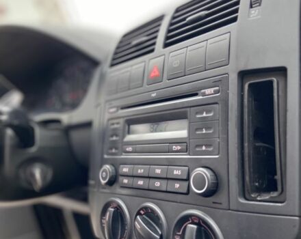 Чорний Фольксваген Поло, об'ємом двигуна 1.4 л та пробігом 217 тис. км за 5650 $, фото 11 на Automoto.ua