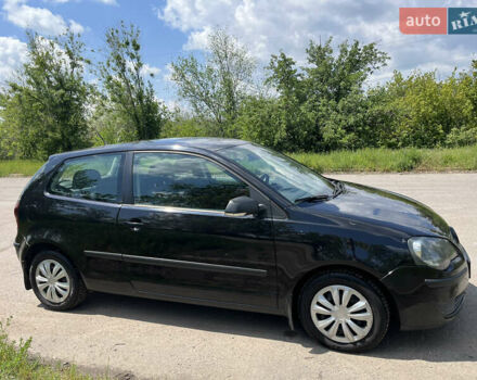 Чорний Фольксваген Поло, об'ємом двигуна 1.2 л та пробігом 234 тис. км за 4500 $, фото 1 на Automoto.ua