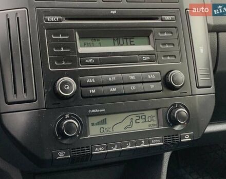 Черный Фольксваген Поло, объемом двигателя 1.4 л и пробегом 153 тыс. км за 6255 $, фото 43 на Automoto.ua