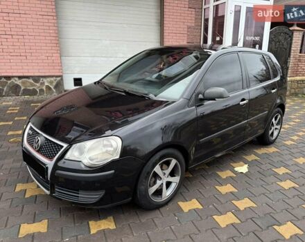 Черный Фольксваген Поло, объемом двигателя 1.4 л и пробегом 212 тыс. км за 4500 $, фото 1 на Automoto.ua