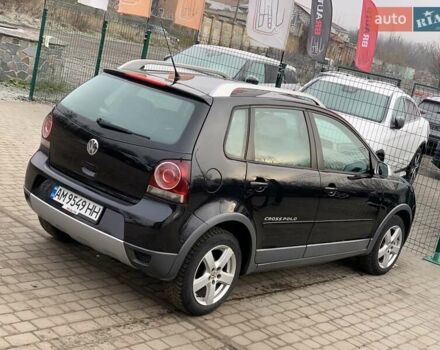 Черный Фольксваген Поло, объемом двигателя 1.4 л и пробегом 153 тыс. км за 6255 $, фото 14 на Automoto.ua