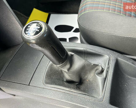 Черный Фольксваген Поло, объемом двигателя 1.39 л и пробегом 247 тыс. км за 4600 $, фото 10 на Automoto.ua