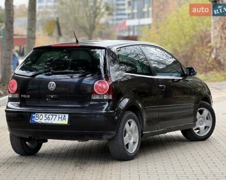 Чорний Фольксваген Поло, об'ємом двигуна 1.4 л та пробігом 327 тис. км за 3450 $, фото 5 на Automoto.ua
