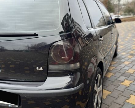 Черный Фольксваген Поло, объемом двигателя 1.4 л и пробегом 212 тыс. км за 4500 $, фото 9 на Automoto.ua