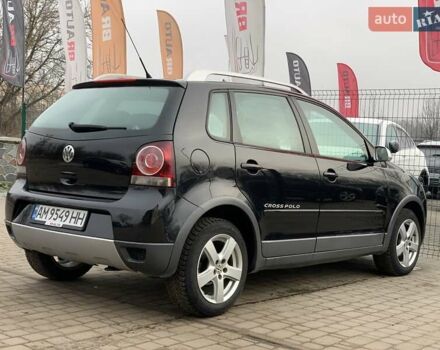 Черный Фольксваген Поло, объемом двигателя 1.4 л и пробегом 153 тыс. км за 6255 $, фото 12 на Automoto.ua