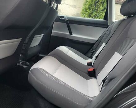 Чорний Фольксваген Поло, об'ємом двигуна 1.6 л та пробігом 185 тис. км за 5700 $, фото 17 на Automoto.ua