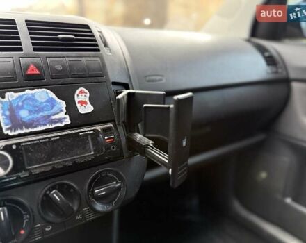 Чорний Фольксваген Поло, об'ємом двигуна 1.4 л та пробігом 327 тис. км за 3450 $, фото 20 на Automoto.ua