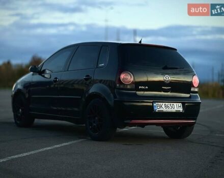Черный Фольксваген Поло, объемом двигателя 1.4 л и пробегом 256 тыс. км за 4000 $, фото 42 на Automoto.ua