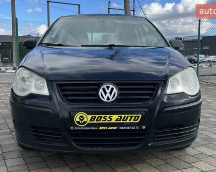 Черный Фольксваген Поло, объемом двигателя 1.39 л и пробегом 247 тыс. км за 4600 $, фото 1 на Automoto.ua
