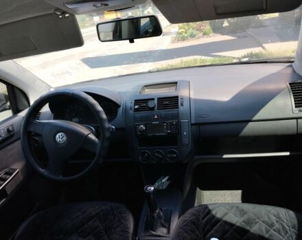 Чорний Фольксваген Поло, об'ємом двигуна 1.4 л та пробігом 250 тис. км за 4150 $, фото 2 на Automoto.ua