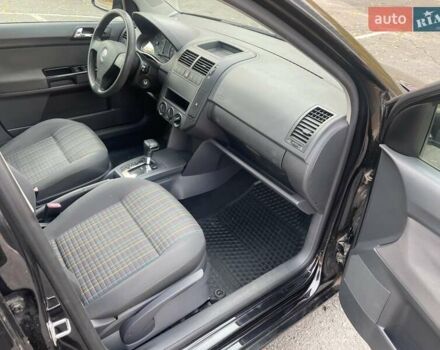 Черный Фольксваген Поло, объемом двигателя 1.4 л и пробегом 114 тыс. км за 6499 $, фото 20 на Automoto.ua