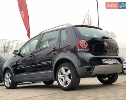 Черный Фольксваген Поло, объемом двигателя 1.4 л и пробегом 153 тыс. км за 6255 $, фото 17 на Automoto.ua