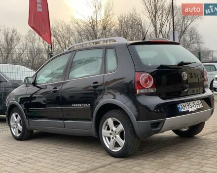 Черный Фольксваген Поло, объемом двигателя 1.4 л и пробегом 153 тыс. км за 6255 $, фото 16 на Automoto.ua