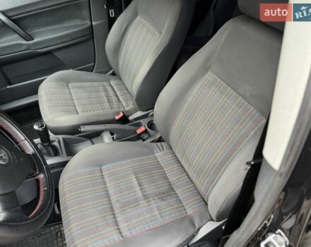 Черный Фольксваген Поло, объемом двигателя 1.4 л и пробегом 212 тыс. км за 4500 $, фото 17 на Automoto.ua